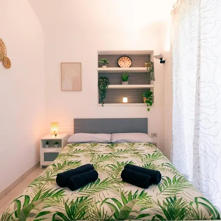 Porta Nuova Jungle House * Turyn