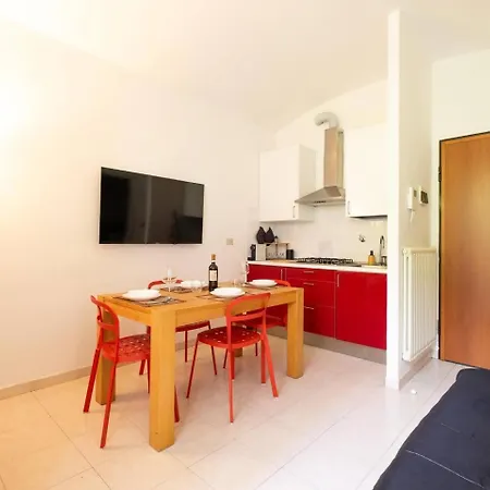 Porta Nuova Jungle House * Turyn