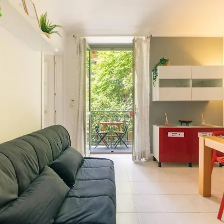 Porta Nuova Jungle House *