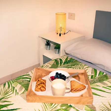 Porta Nuova Jungle House